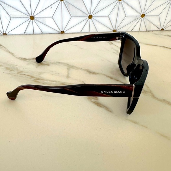 Balenciaga Women’s Rectangular Sunglasses, Style BA0098, NWOT - Picture 7 of 11